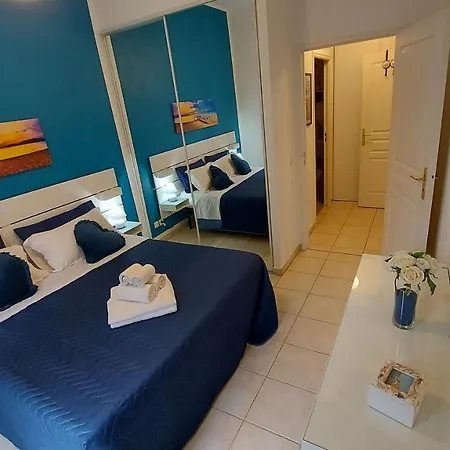 Penelope Belle Vue マントン