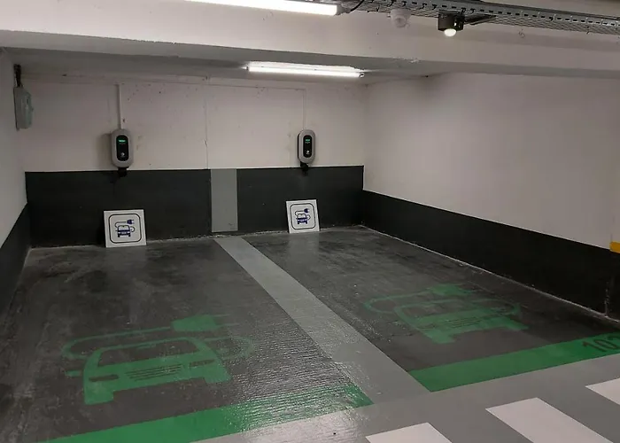 Penelope Belle Vue מנטון