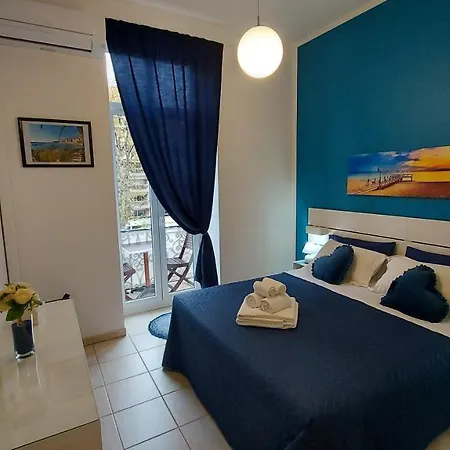 Penelope Belle Vue מנטון