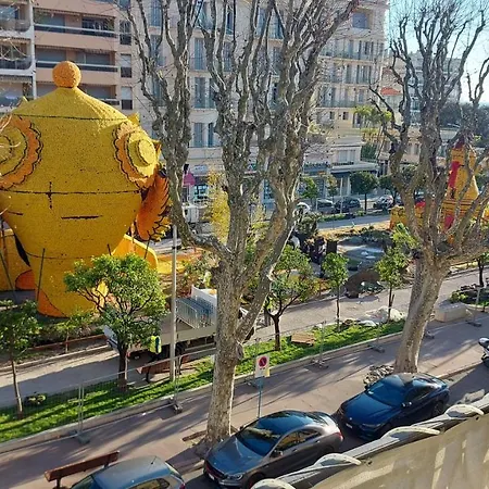 Penelope Belle Vue 芒通